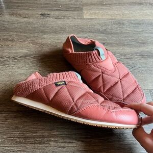 Teva ReEmber Slip-Ons